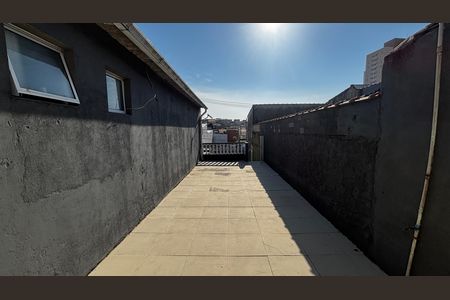 Casa à venda com 240m², 3 quartos e 2 vagas Casa à venda com 240m², 3 quartos e 2 vagasCasa 2 - Quintal
