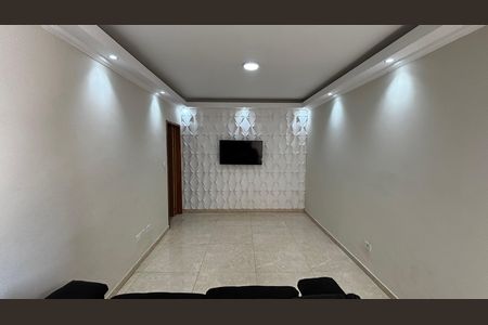 Casa 2 - Sala de casa à venda com 3 quartos, 240m² em Parque Oratório, Santo André