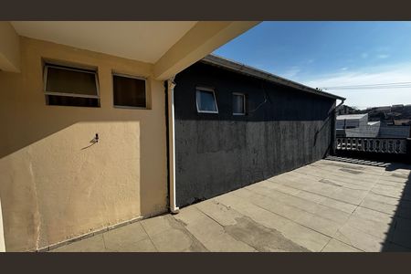 Casa à venda com 240m², 3 quartos e 2 vagas Casa à venda com 240m², 3 quartos e 2 vagasCasa 2 - Quintal