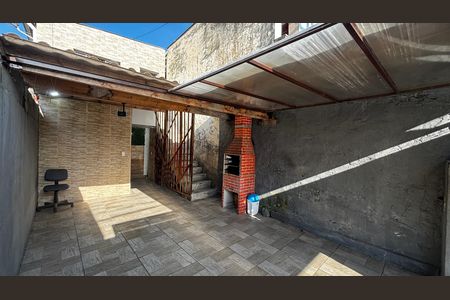 Casa à venda com 240m², 3 quartos e 2 vagas Casa à venda com 240m², 3 quartos e 2 vagasGaragem