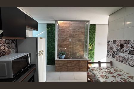 Casa à venda com 240m², 3 quartos e 2 vagas Casa à venda com 240m², 3 quartos e 2 vagasCasa 1 - Cozinha