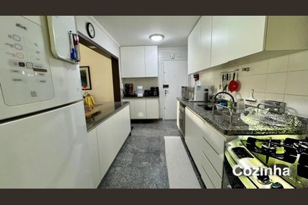 Apartamento à venda com 128m², 3 quartos e 2 vagas