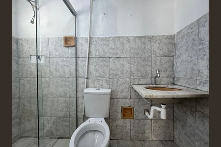 Casa para alugar com 55m², 1 quarto e sem vaga Casa para alugar com 55m², 1 quarto e sem vagaBanheiro