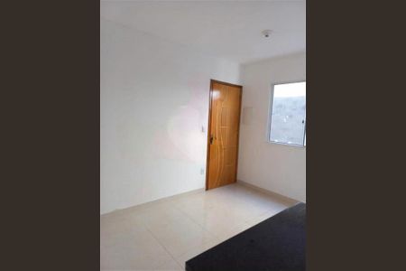 Apartamento à venda com 2 quartos, 37m² em Jardim Danfer, São Paulo