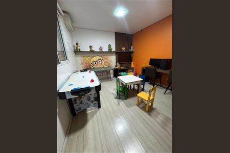 Apartamento à venda com 3 quartos, 222m² em Vila Regente Feijó, São Paulo
