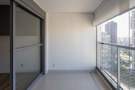 Apartamento para alugar com 181m², 3 quartos e 3 vagas Apartamento para alugar com 181m², 3 quartos e 3 vagasSuite 2 - Varanda