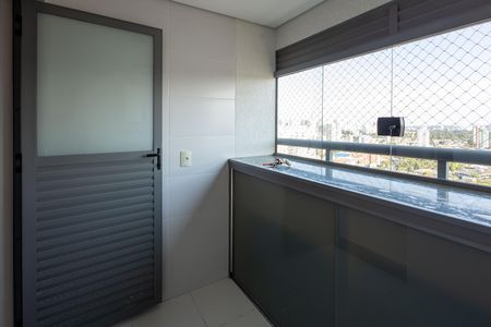 Apartamento para alugar com 181m², 3 quartos e 3 vagas Apartamento para alugar com 181m², 3 quartos e 3 vagasÁrea de Serviço
