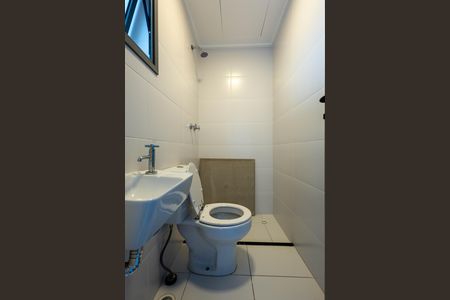 Apartamento para alugar com 181m², 3 quartos e 3 vagas Apartamento para alugar com 181m², 3 quartos e 3 vagasBanheiro de serviçoBanheiro de serviço