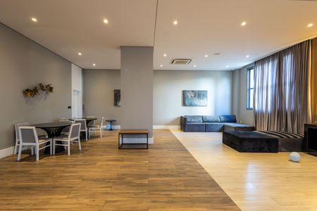 Apartamento para alugar com 181m², 3 quartos e 3 vagas Apartamento para alugar com 181m², 3 quartos e 3 vagasÁrea comum - Salão de festas