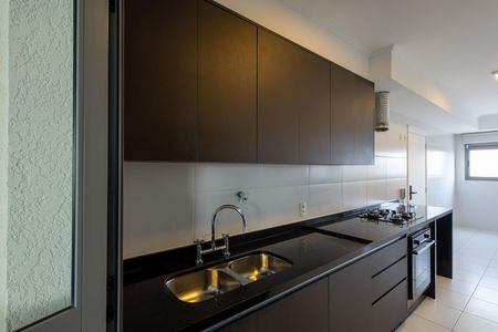 Apartamento para alugar com 181m², 3 quartos e 3 vagas Apartamento para alugar com 181m², 3 quartos e 3 vagasCozinha