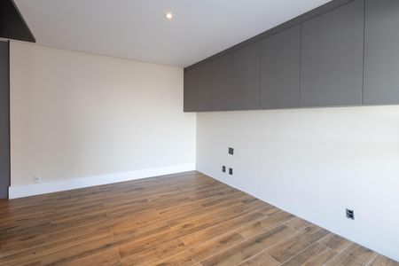 Apartamento para alugar com 181m², 3 quartos e 3 vagas Apartamento para alugar com 181m², 3 quartos e 3 vagasSuíte 2