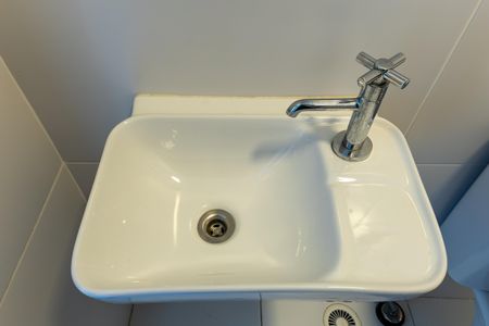 Apartamento para alugar com 181m², 3 quartos e 3 vagas Apartamento para alugar com 181m², 3 quartos e 3 vagasBanheiro de serviço