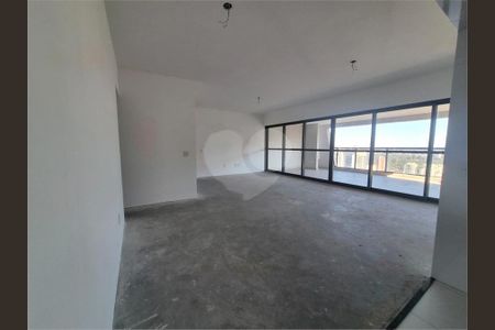 Apartamento à venda com 3 quartos, 196m² em Chácara Santo Antônio (Zona Sul), São Paulo