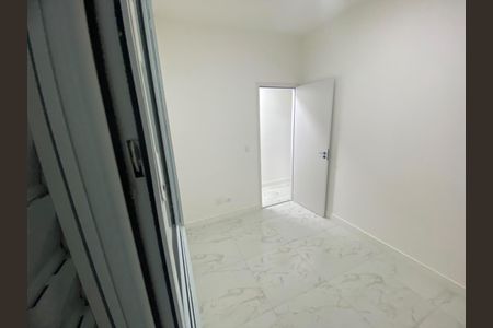 Sala de apartamento para alugar com 2 quartos, 38m² em Vila Bertioga, São Paulo