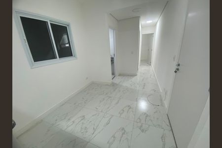 Sala de apartamento para alugar com 2 quartos, 38m² em Vila Bertioga, São Paulo