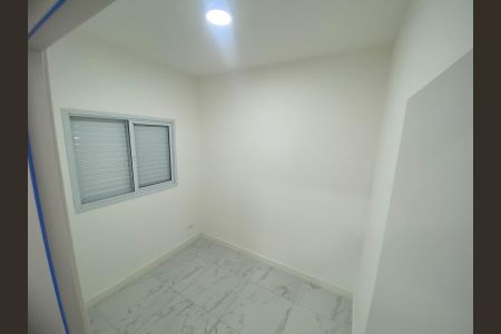 Quarto de apartamento para alugar com 2 quartos, 38m² em Vila Bertioga, São Paulo