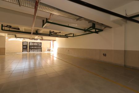 Garagem de apartamento à venda com 2 quartos, 88m² em Vila Homero Thon, Santo André
