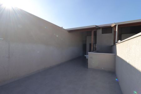 Quintal de apartamento à venda com 2 quartos, 88m² em Vila Homero Thon, Santo André