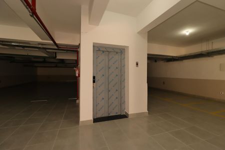 Apartamento à venda com 88m², 2 quartos e 2 vagasElevador