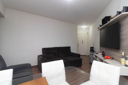 Apartamento à venda com 75m², 3 quartos e sem vagaSala