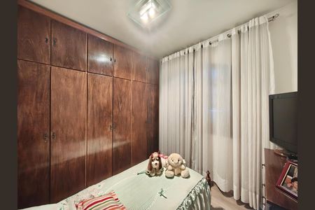 Quarto 2 de casa à venda com 3 quartos, 180m² em Vila Maria Alta, São Paulo