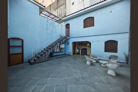 Quintal de casa à venda com 3 quartos, 180m² em Vila Maria Alta, São Paulo