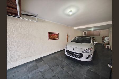 Garagem de casa à venda com 3 quartos, 180m² em Vila Maria Alta, São Paulo