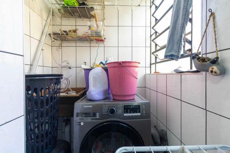 Cozinha e Área de Serviço de apartamento à venda com 2 quartos, 43m² em Vila Silvia, São Paulo