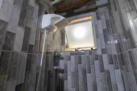 Banheiro de apartamento à venda com 2 quartos, 43m² em Vila Silvia, São Paulo