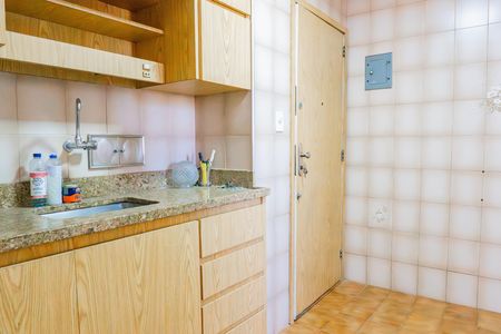 Apartamento à venda com 75m², 2 quartos e sem vaga