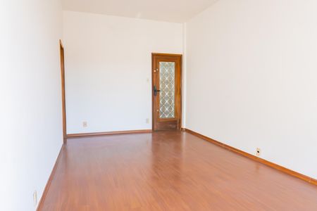 Apartamento à venda com 75m², 2 quartos e sem vaga