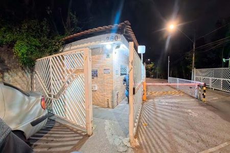 Apartamento à venda com 47m², 2 quartos e 1 vagaPortaria Principal