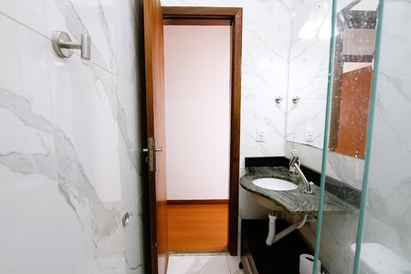 Banheiro Social de apartamento para alugar com 3 quartos, 79m² em Alto Caiçaras, Belo Horizonte