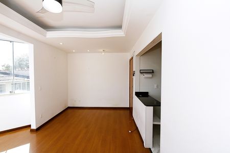 Sala de apartamento para alugar com 3 quartos, 79m² em Alto Caiçaras, Belo Horizonte