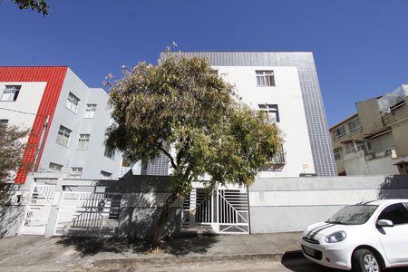 Fachada de apartamento para alugar com 3 quartos, 79m² em Alto Caiçaras, Belo Horizonte