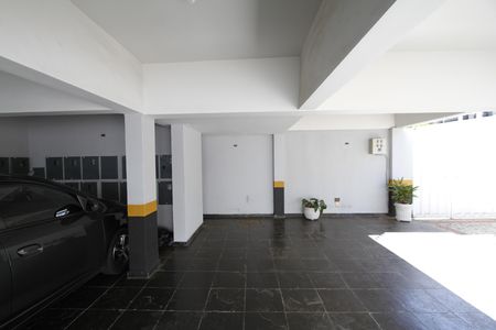 Garagem de apartamento para alugar com 3 quartos, 79m² em Alto Caiçaras, Belo Horizonte