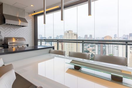 Apartamento à venda com 134m², 3 quartos e 3 vagasVaranda gourmetVaranda gourmet