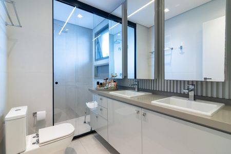 Apartamento à venda com 134m², 3 quartos e 3 vagasBanheiro Suíte 3