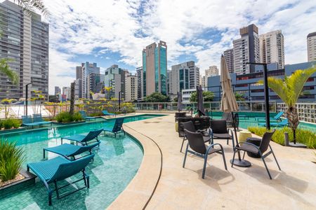Apartamento à venda com 134m², 3 quartos e 3 vagasÁrea comum - Piscina