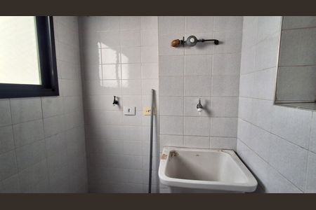 Área de Serviço de apartamento para alugar com 2 quartos, 65m² em Santo Antônio, São Caetano do Sul