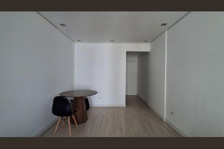 Sala de apartamento para alugar com 2 quartos, 65m² em Santo Antônio, São Caetano do Sul