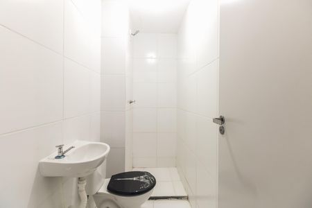 Banheiro de apartamento para alugar com 2 quartos, 45m² em Vila Matilde, São Paulo