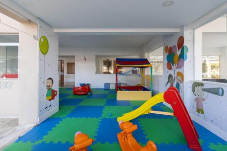 Apartamento à venda com 177m², 3 quartos e 4 vagasArea Comum - Brinquedoteca