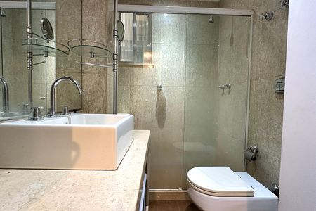 Apartamento para alugar com 110m², 2 quartos e sem vaga