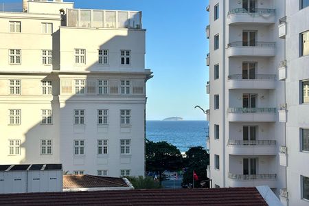 Apartamento para alugar com 110m², 2 quartos e sem vaga