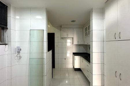 Apartamento para alugar com 110m², 2 quartos e sem vaga
