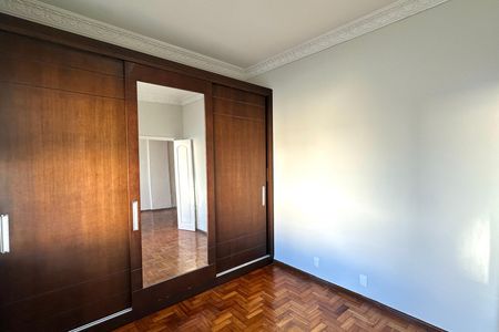 Apartamento para alugar com 110m², 2 quartos e sem vaga