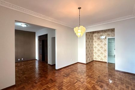 Apartamento para alugar com 110m², 2 quartos e sem vaga