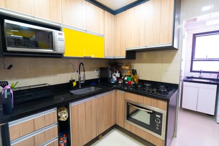 Apartamento à venda com 73m², 3 quartos e 1 vaga Apartamento à venda com 73m², 3 quartos e 1 vagaCozinha