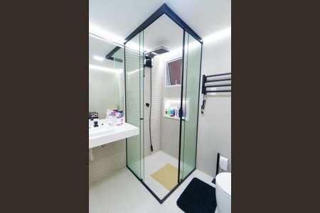 Apartamento à venda com 73m², 3 quartos e 1 vaga Apartamento à venda com 73m², 3 quartos e 1 vagaBanheiro